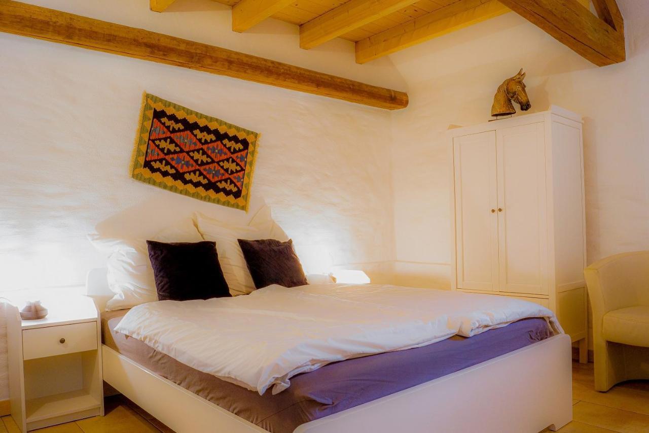 Besondere Ferienwohnung Spirit Auf Idyllischem Reiterhof Nahe Burg Eltz Munstermaifeld Exterior photo